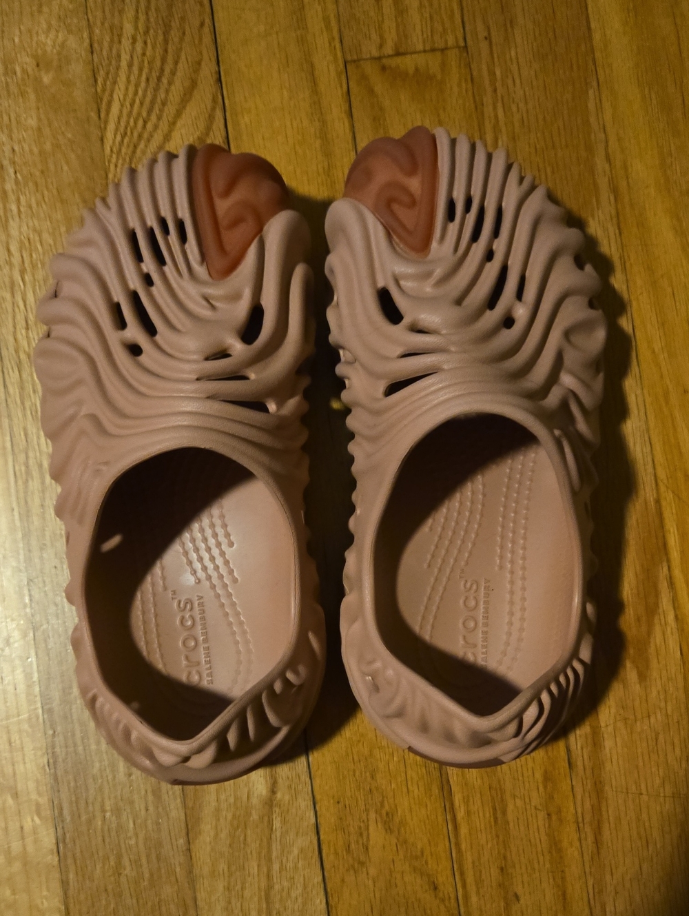 CROCS Wave-Style Vented Foam Clogs in Dusty Rose with Coral Accents